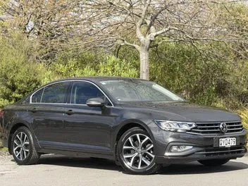 Volkswagen Passat 2022 photo 2
