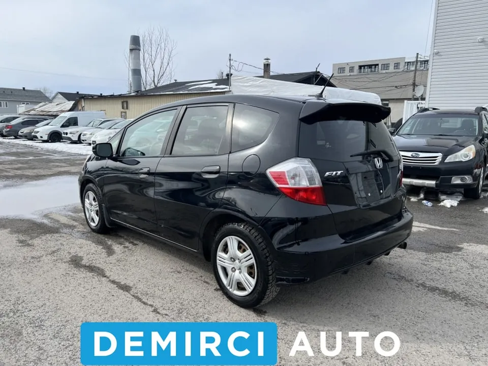 Honda Fit 2014 photo 3