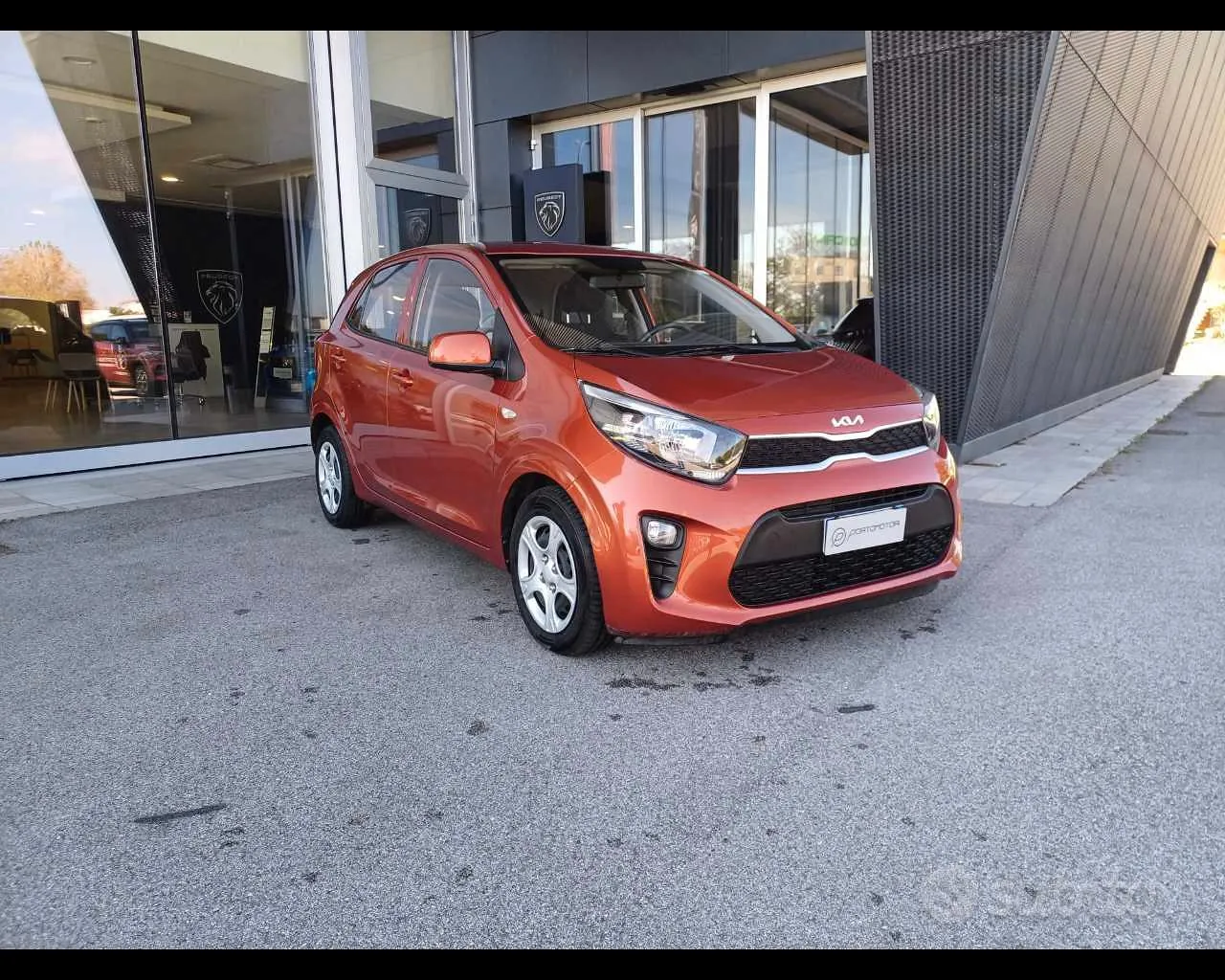 Kia Picanto 2023 photo 2