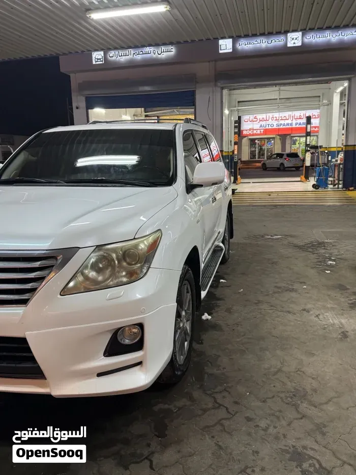 Lexus Lx 570 2011 photo 5