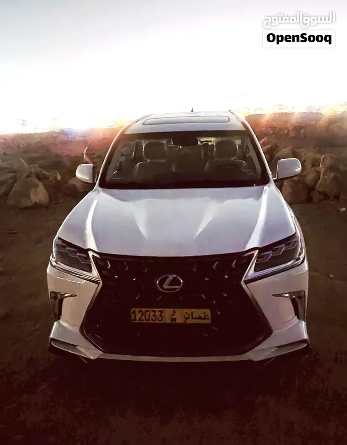 Lexus Lx 570 2011 photo 4