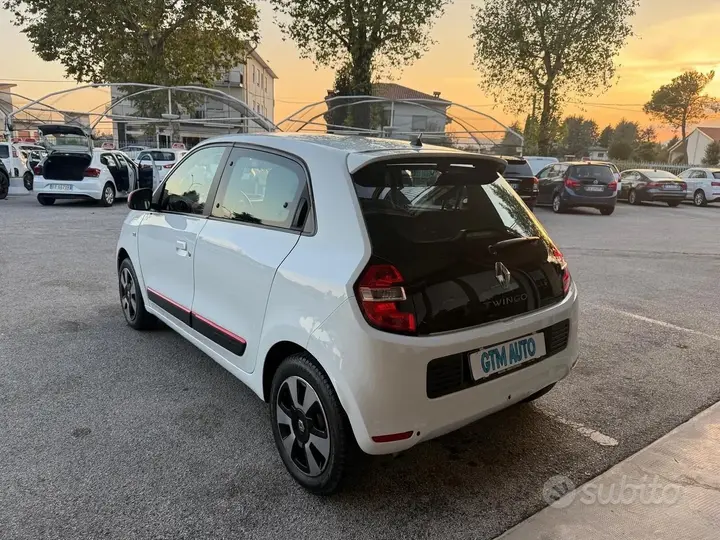 Renault Twingo 2015 photo 5