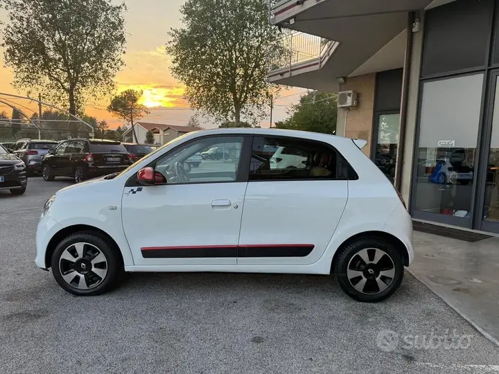 Renault Twingo 2015 photo 3