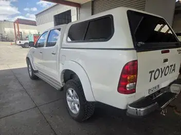 Toyota Hilux 2011 photo 4