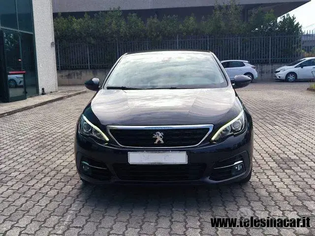 Peugeot 308 2020 photo 3