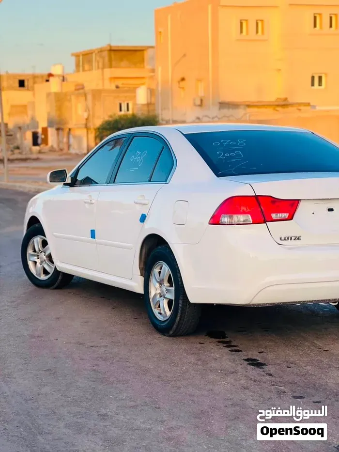 Kia Lotze