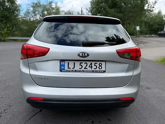 Kia Ceed 2013 photo 4