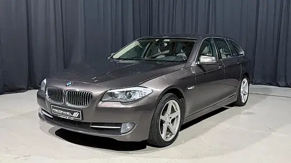 BMW 525D 2011 photo 2