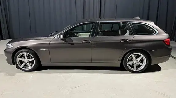 BMW 525D 2011 photo 4