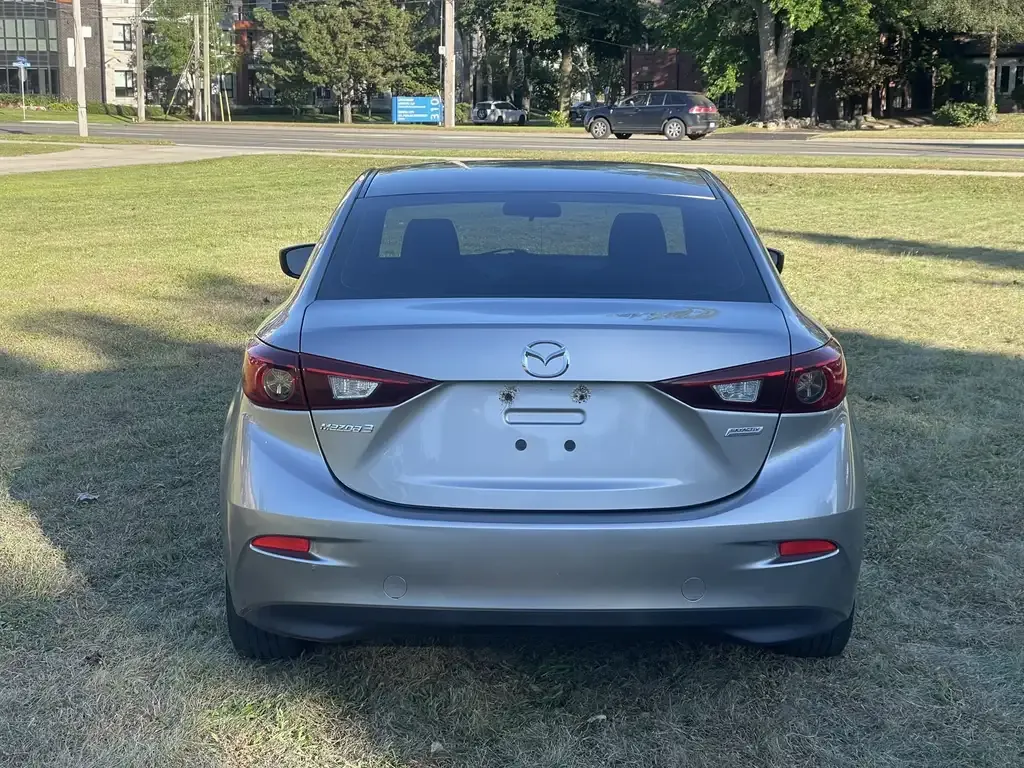 Mazda 3 2015 photo 5