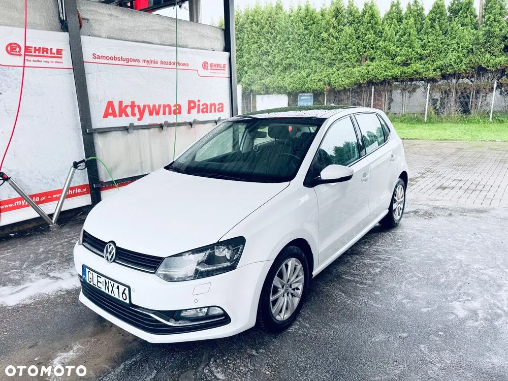 Volkswagen Polo 2016 photo 2