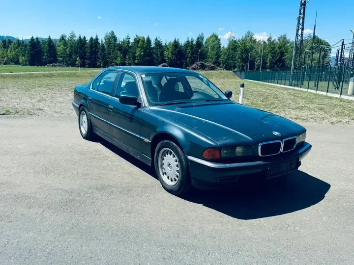 BMW 7 Series 1996 photo 2