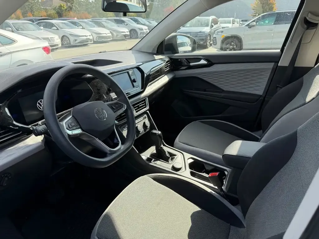 Volkswagen Taos 2022 photo 5