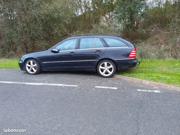 Mercedes-Benz Autres 2004 photo 2