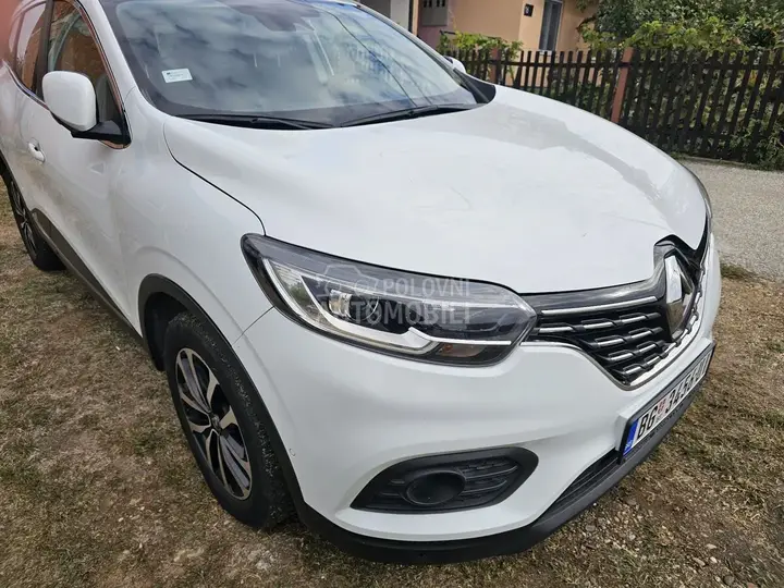 Renault Kadjar 2022 photo 2