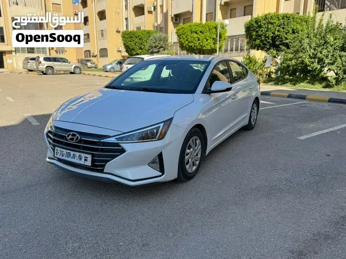 Hyundai Elantra 2020 photo 2