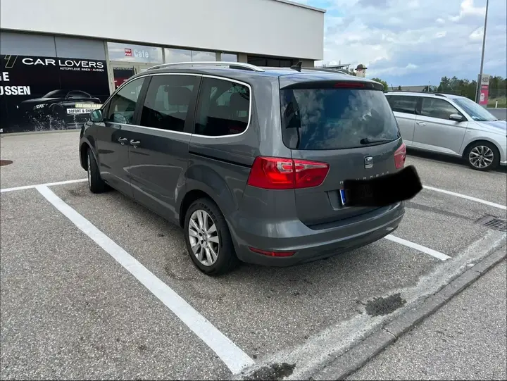 Seat Alhambra 2013 photo 2