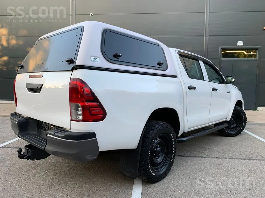 Toyota Hilux 2021 photo 5