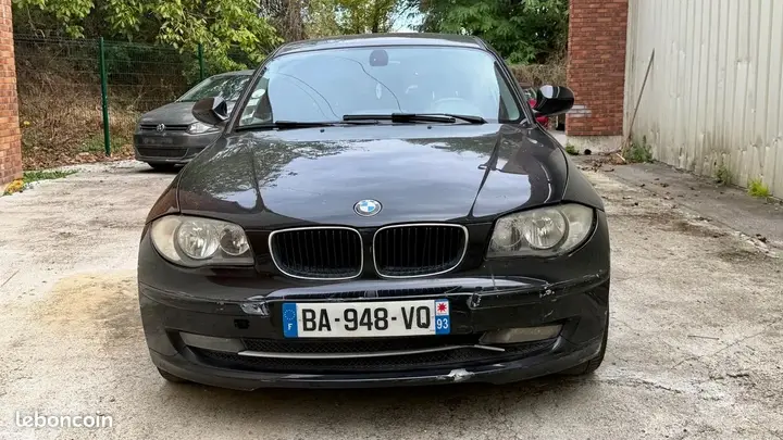 BMW Série 1 2010 photo 2