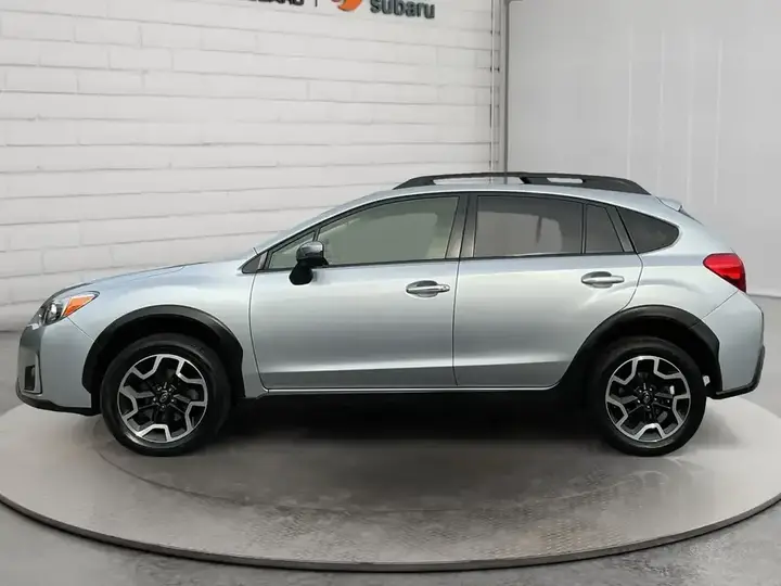Subaru Crosstrek 2016 photo 2