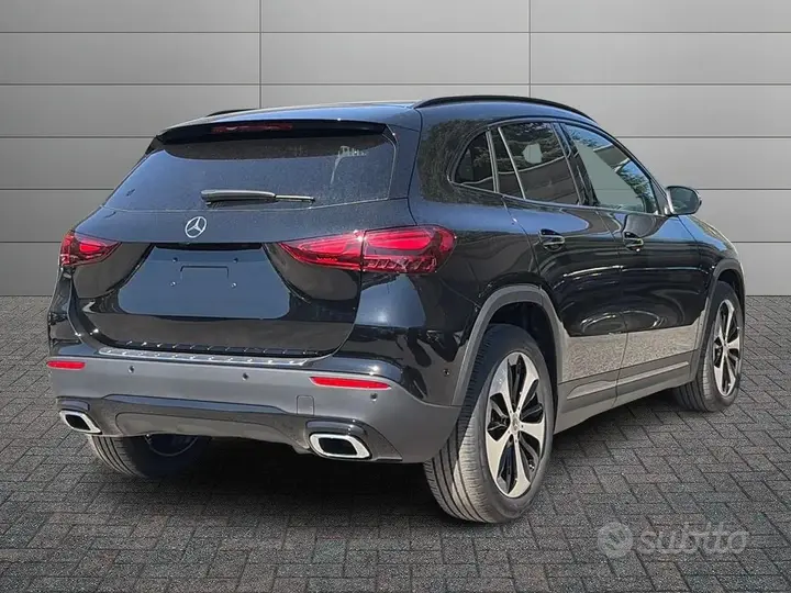 Mercedes-Benz Gla 2022 photo 2