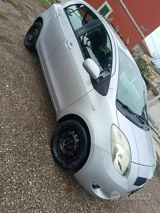Toyota Yaris 2007 photo 5