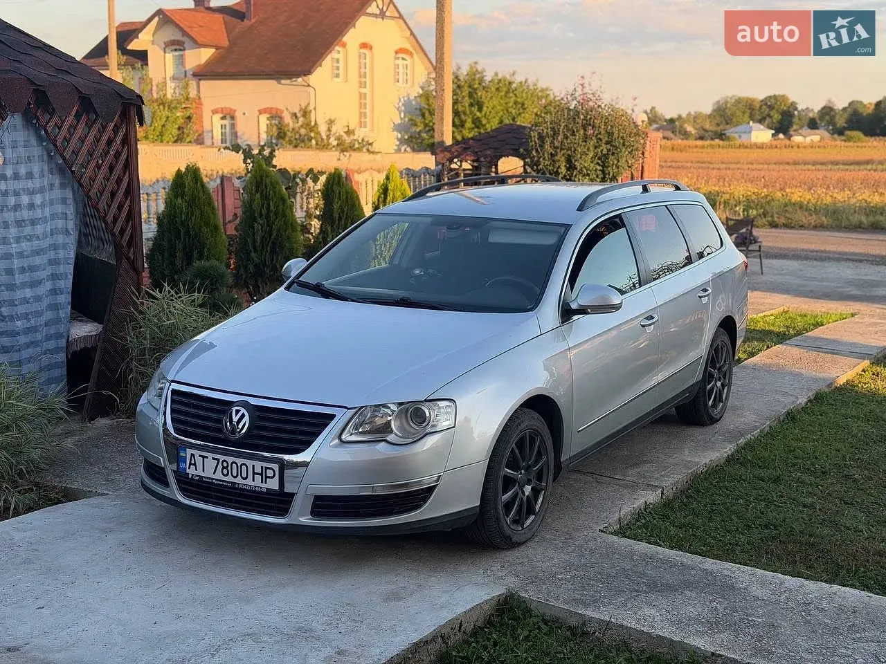 Volkswagen Passat 2005 photo 2