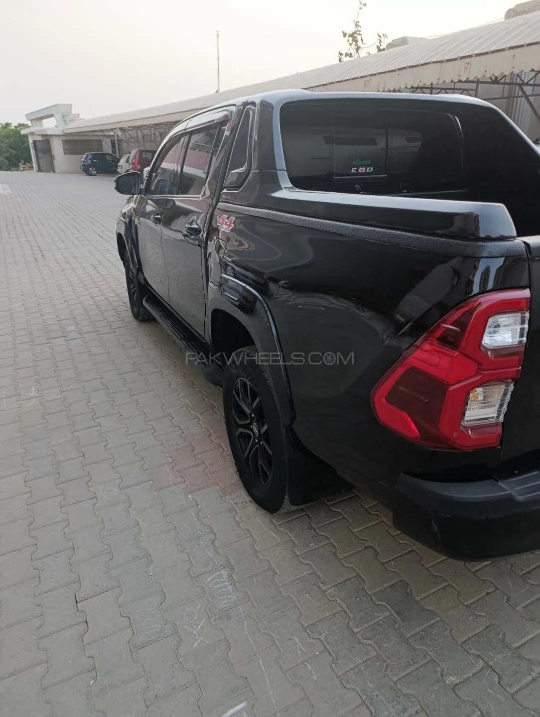 Toyota Hilux