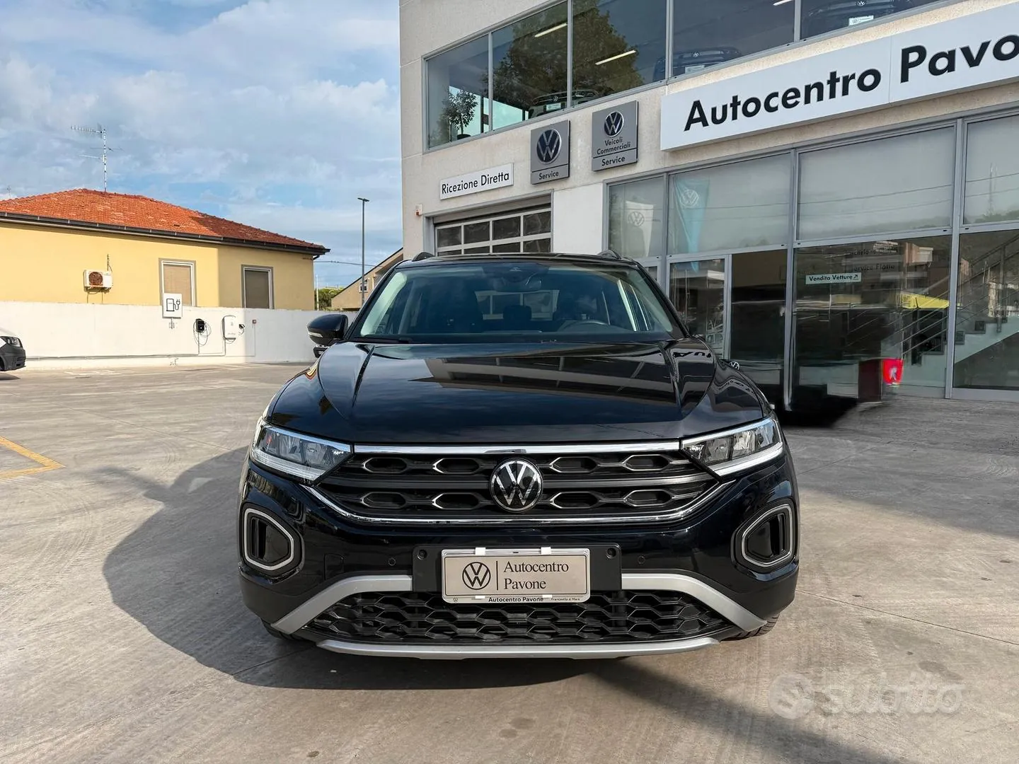 Volkswagen T-Roc 2025 photo 2