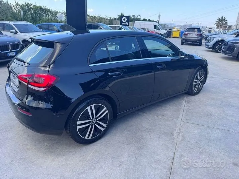 Mercedes-Benz A-Class 2019 photo 3