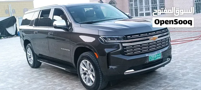 Chevrolet Suburban 2021 photo 2