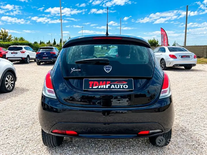 Lancia Ypsilon 2018 photo 5