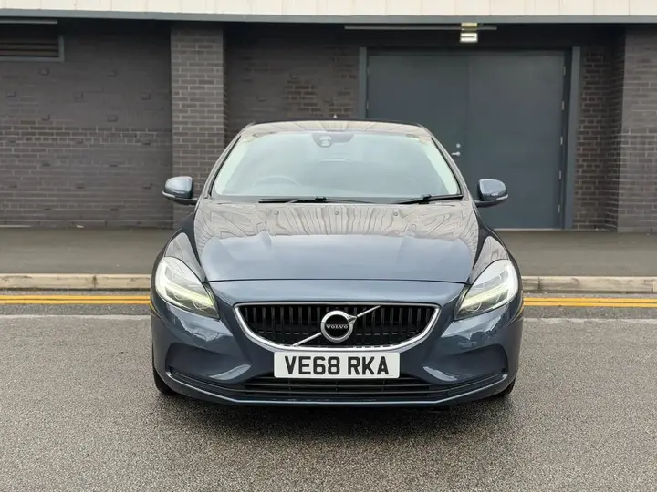 Volvo V40 2018 photo 3