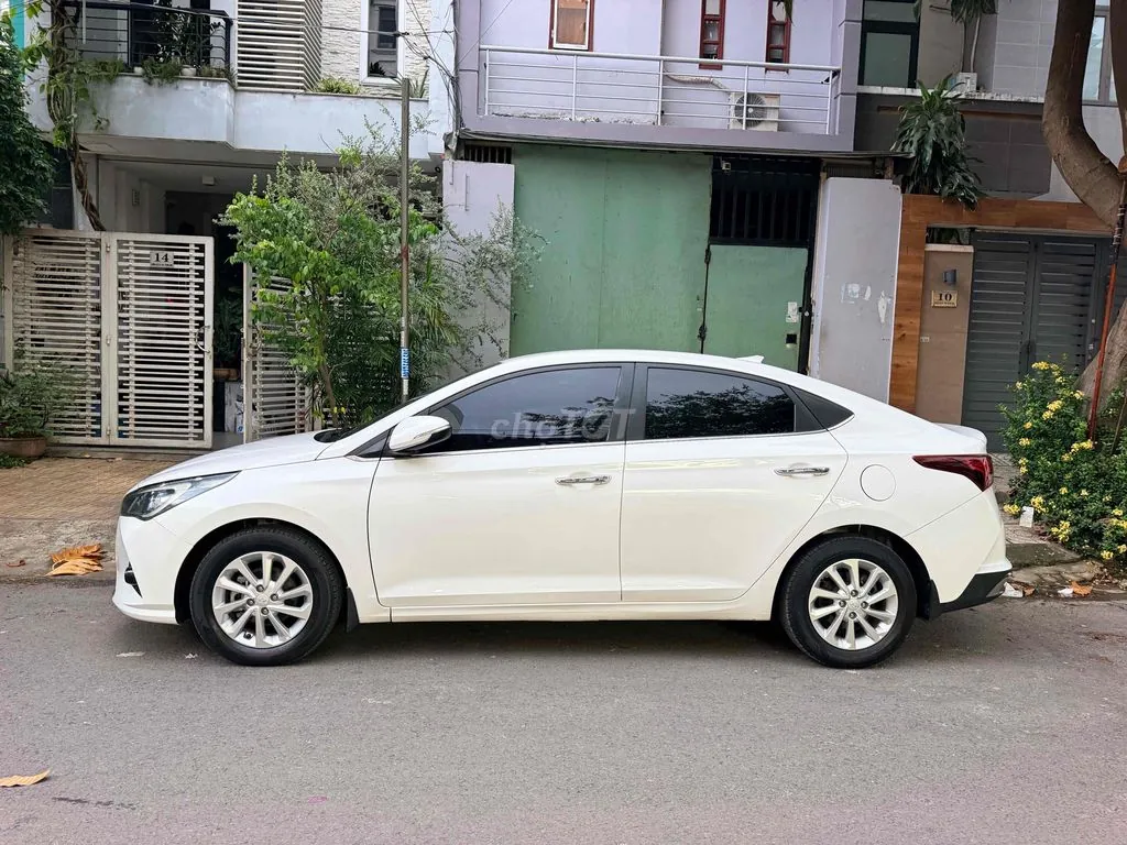 Hyundai Accent 2021 photo 4