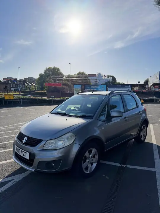 Suzuki Sx4 2010 photo 4