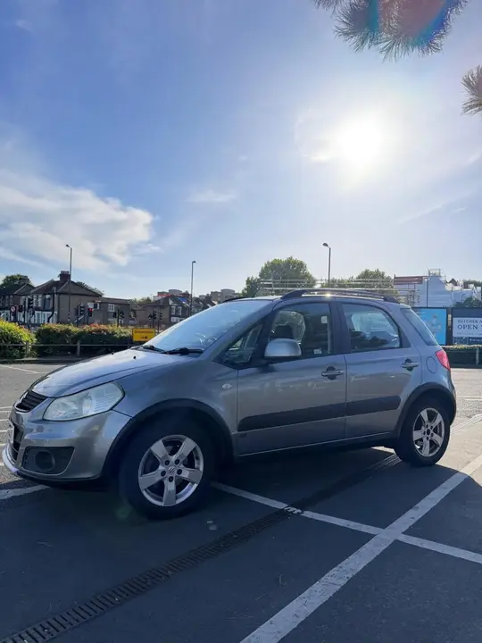 Suzuki Sx4 2010 photo 5