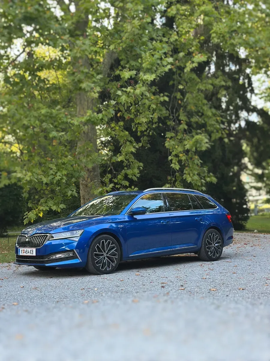Skoda Superb 2020 photo 2
