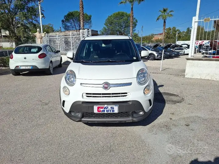 Fiat 500L 2014 photo 2