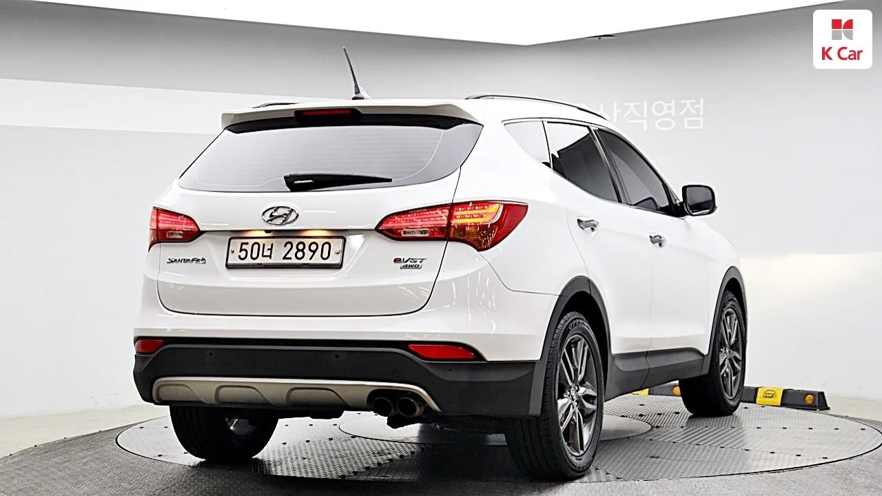 Hyundai Santa Fe 2014 photo 2