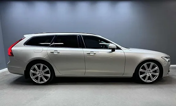 Volvo V90 2017 photo 2