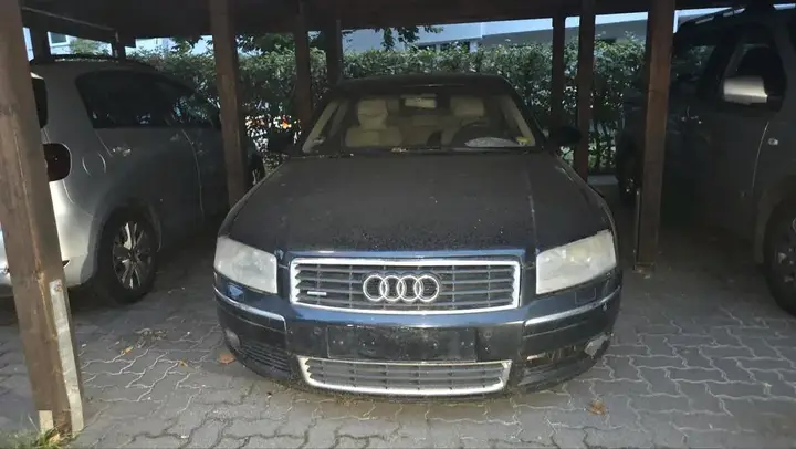 Audi A8