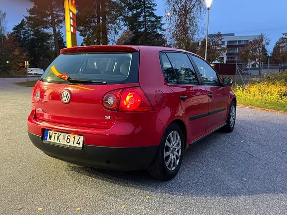Volkswagen Golf V 2005 photo 3