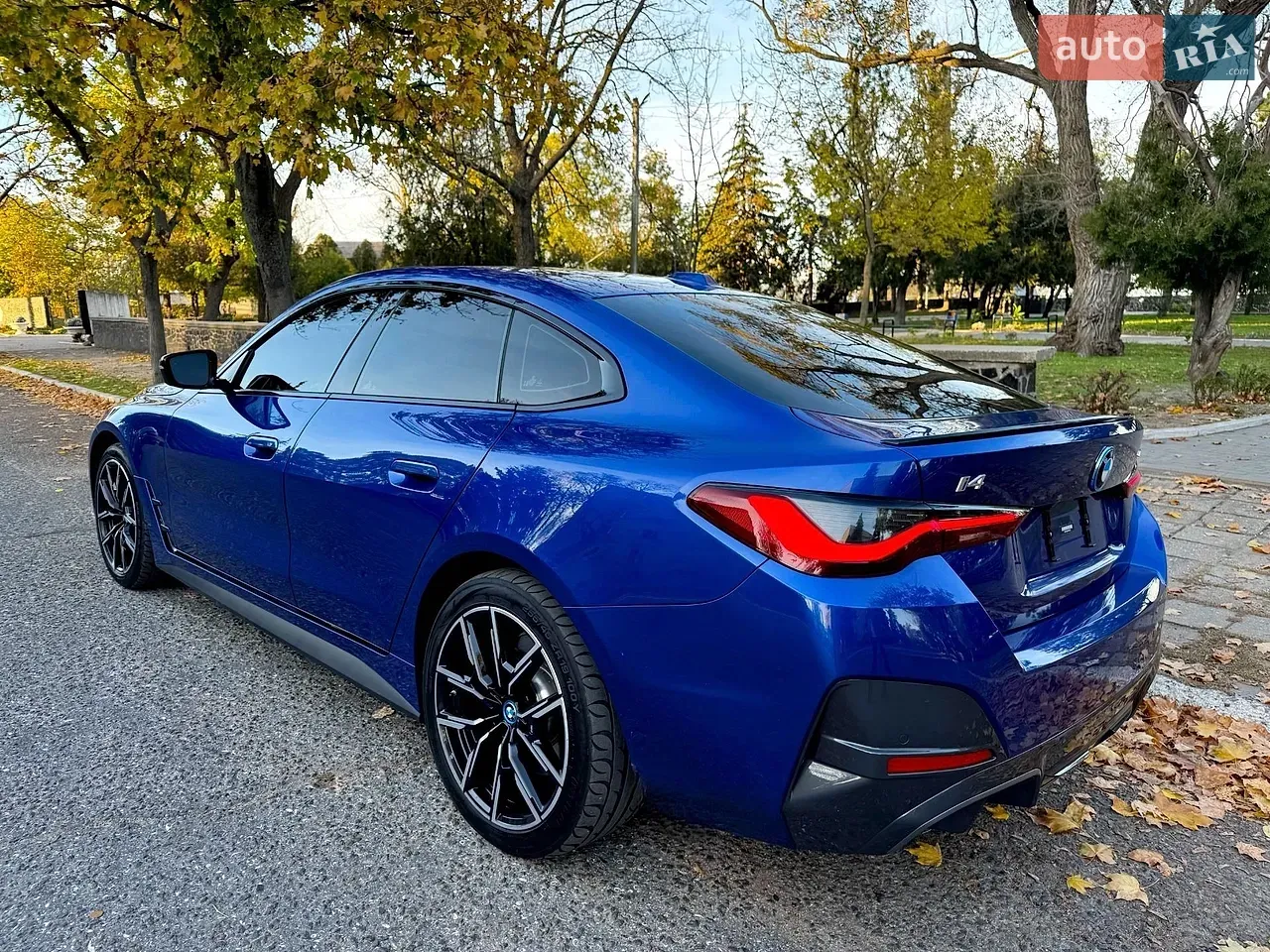 BMW I4 2022 photo 4