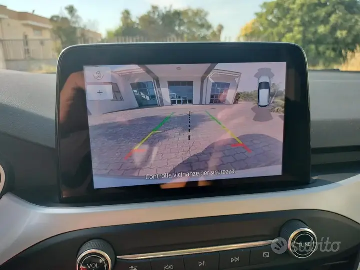 Ford Focus 2021 photo 4