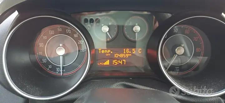 Fiat Punto 2014 photo 4