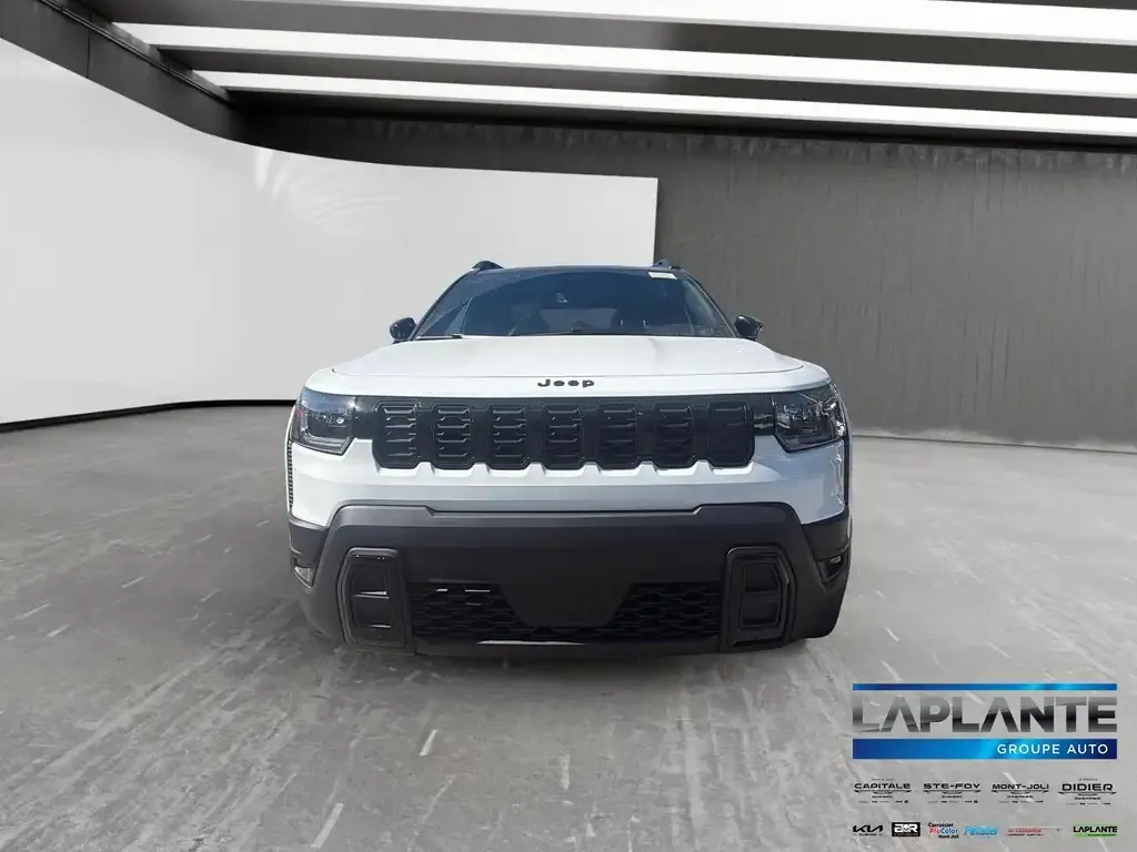 Jeep Cherokee 2026 photo 2