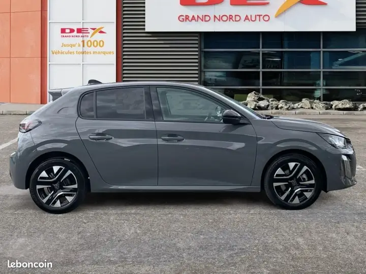 Peugeot 208 2026 photo 3