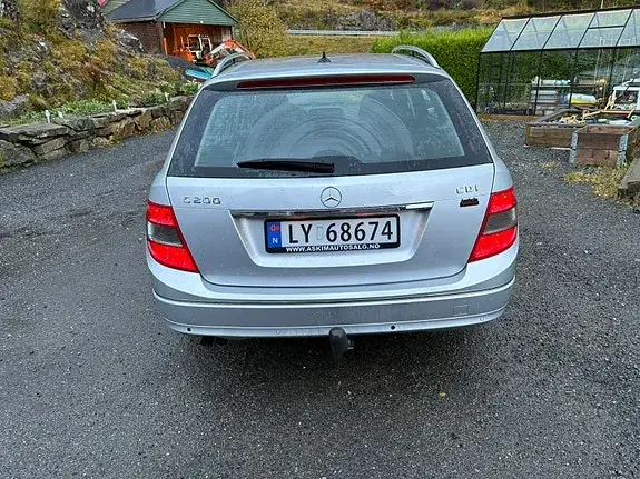 Mercedes-Benz C 200 D 2009 photo 3