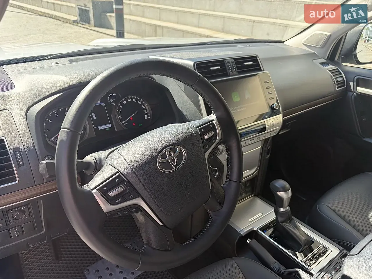 Toyota Land Cruiser Prado 2022 photo 4