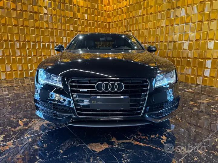 Audi A7 2011 photo 2